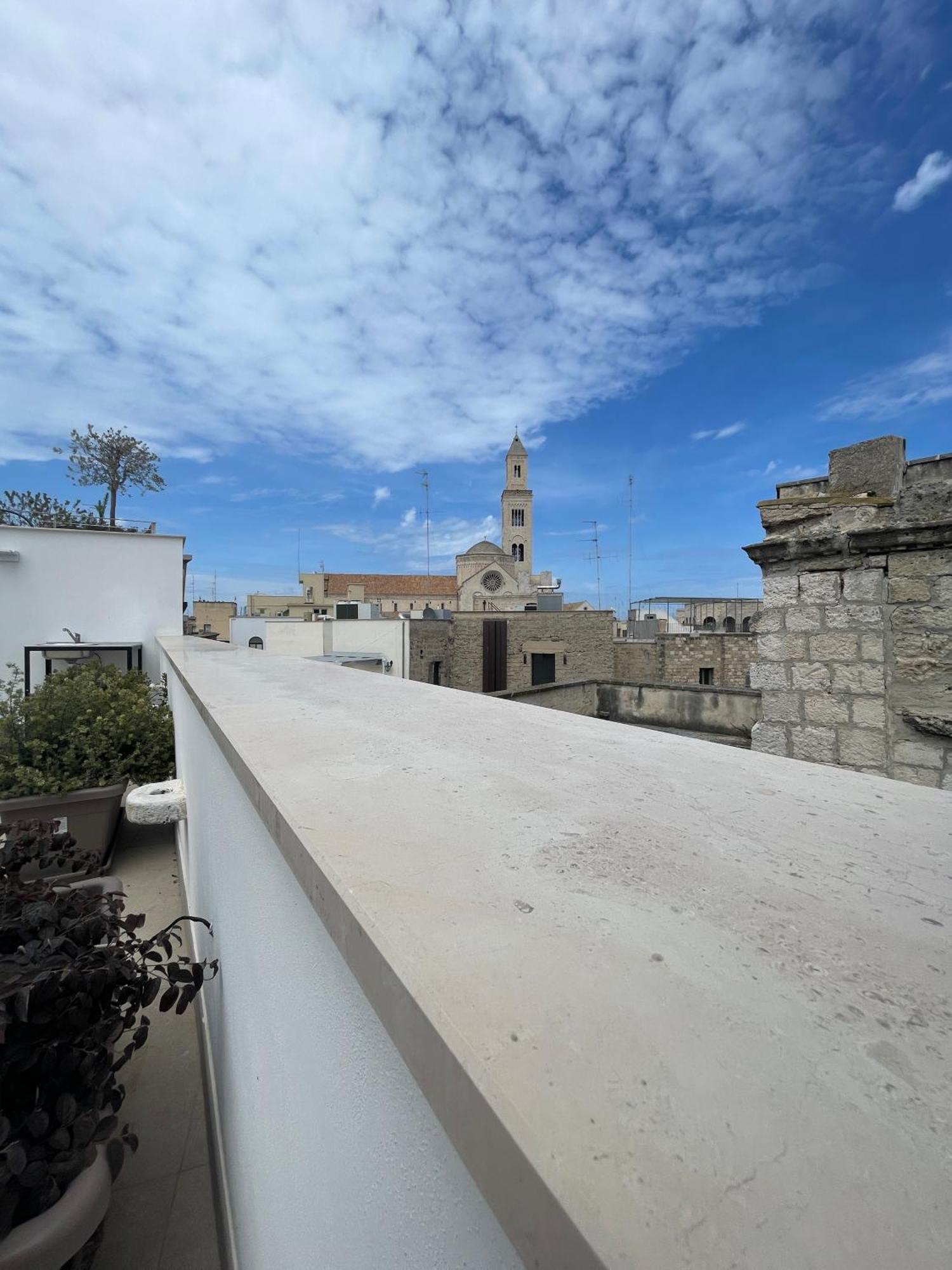 Palazzo Boccapianola Apartment Bari Exterior photo